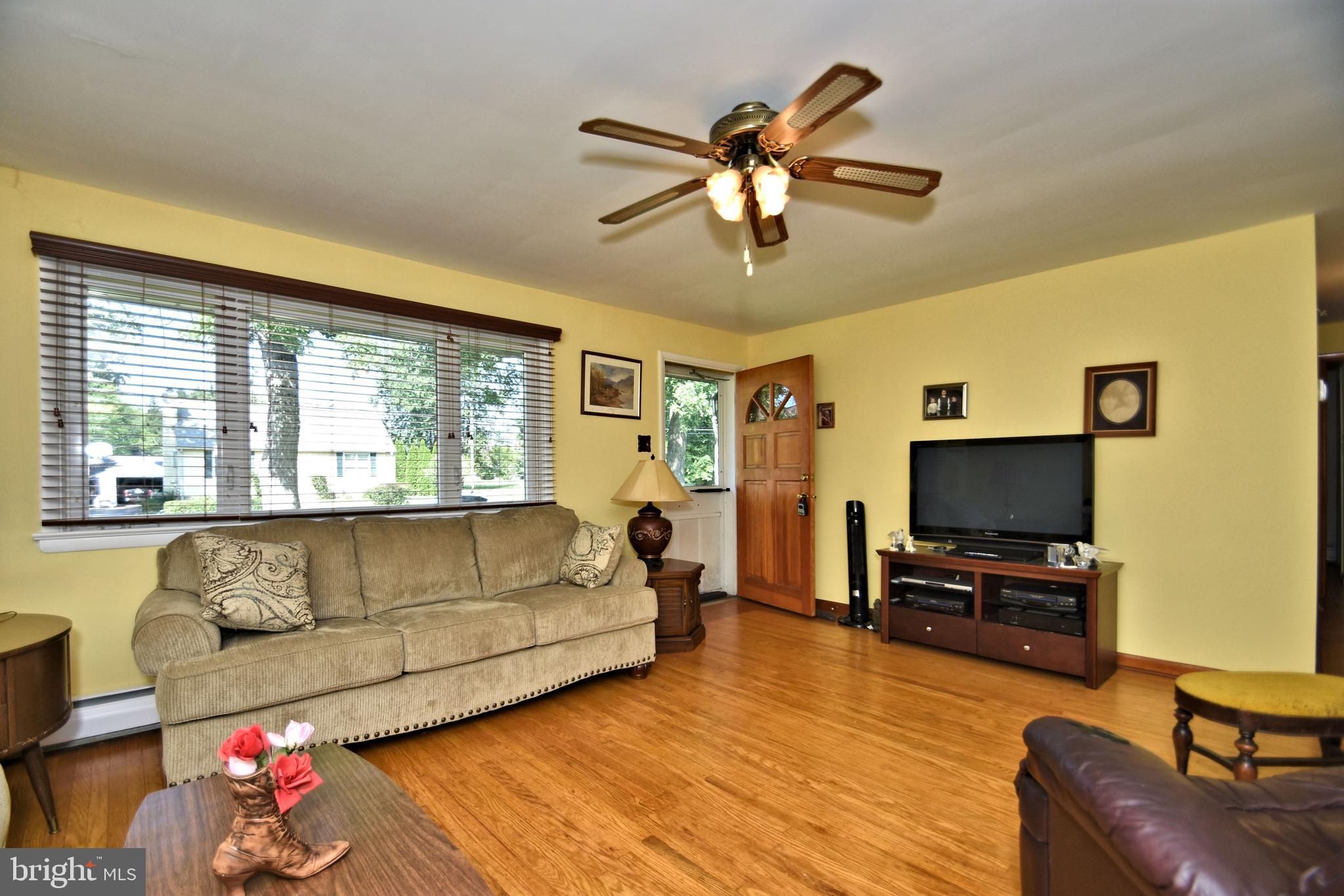 632 Gallen Road Horsham, PA 19044 - Photo 5 of 20 Gallery Image 5