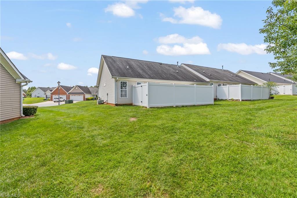 115 Castleton Drive Thomasville, NC 27360 - Photo 32 of 41