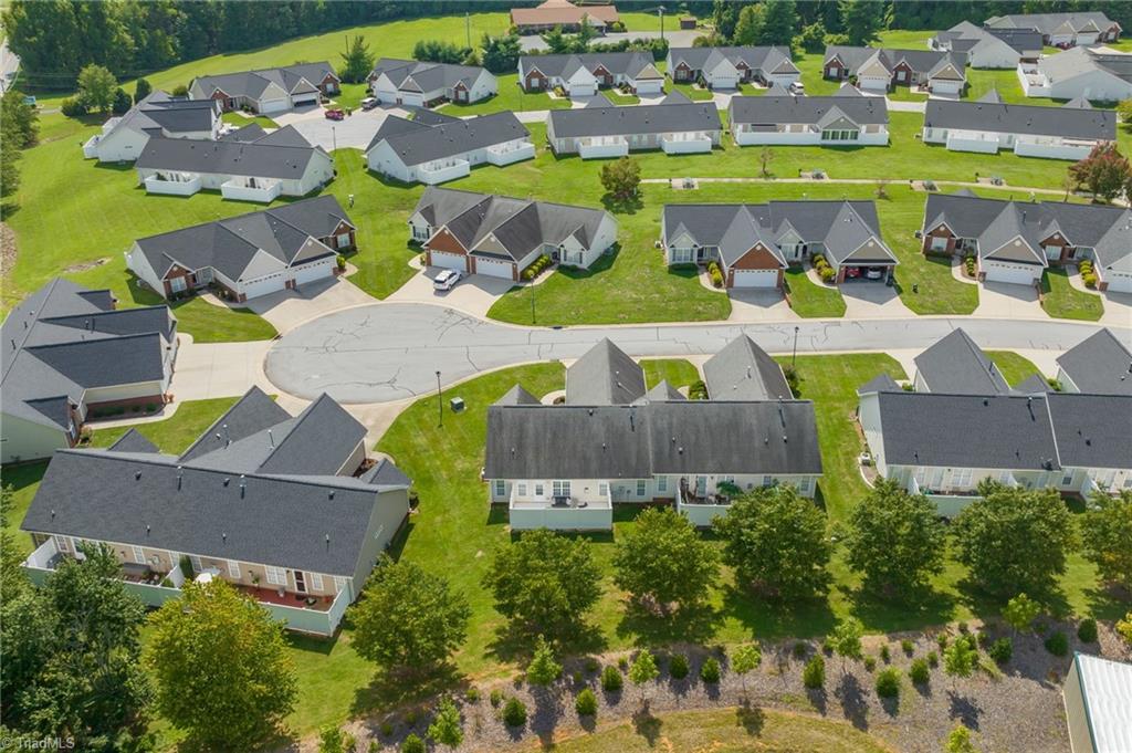 115 Castleton Drive Thomasville, NC 27360 - Photo 37 of 41