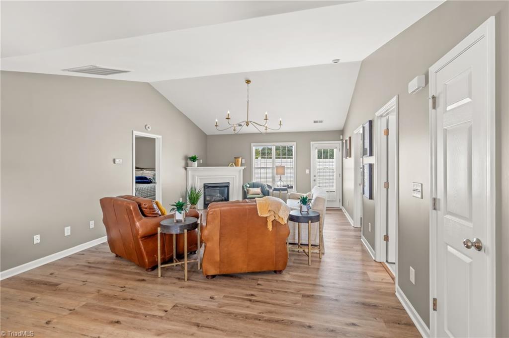 115 Castleton Drive Thomasville, NC 27360 - Photo 9 of 41