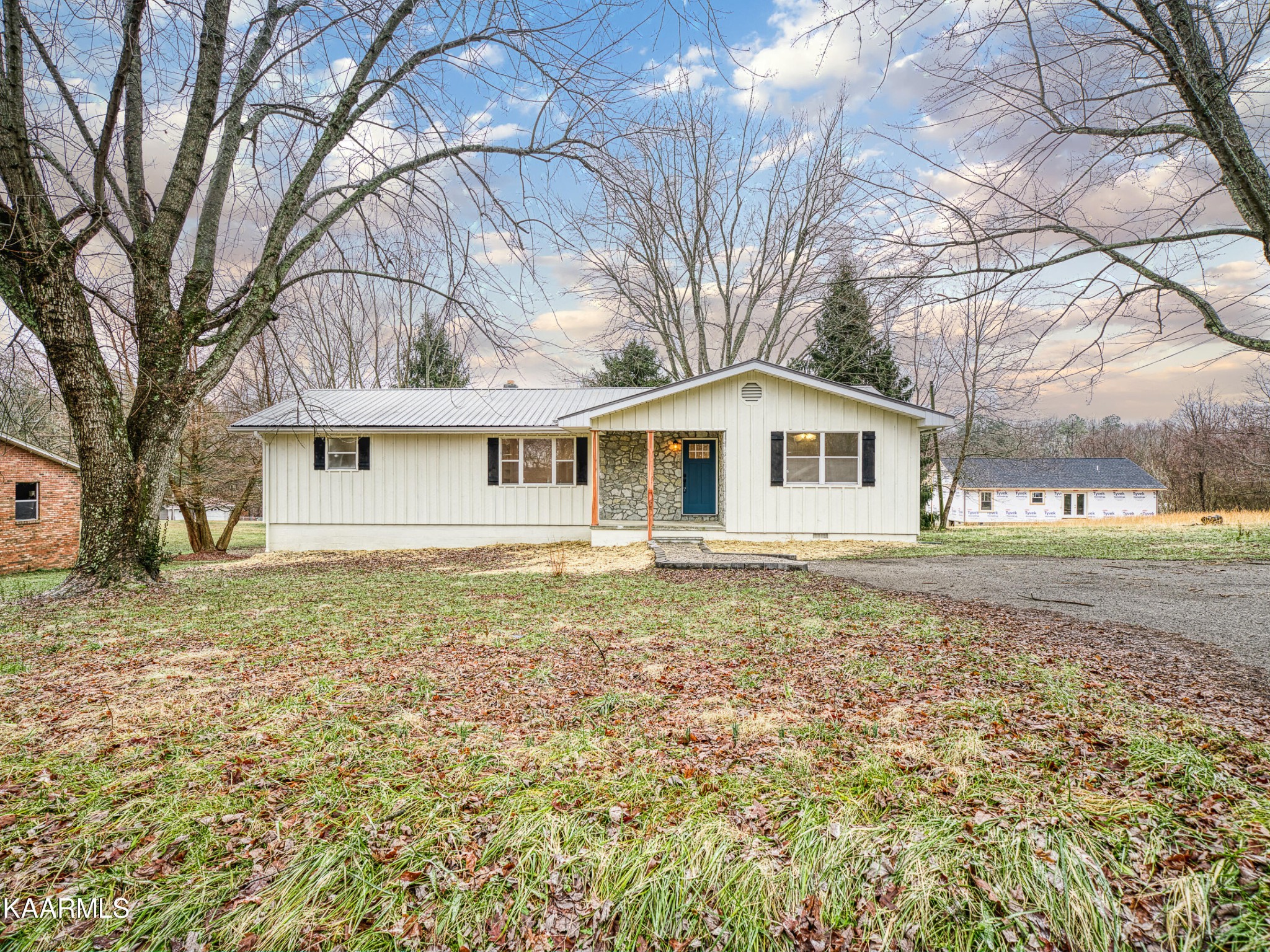 1332 Hamilton Field Road Jamestown, TN 38556 - Photo 2 of 46 Gallery Image 2
