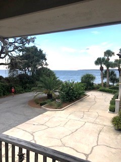 103 Virginia Street St. Simons Island, GA 31522 - Photo 2 of 9 Steps to the Beach