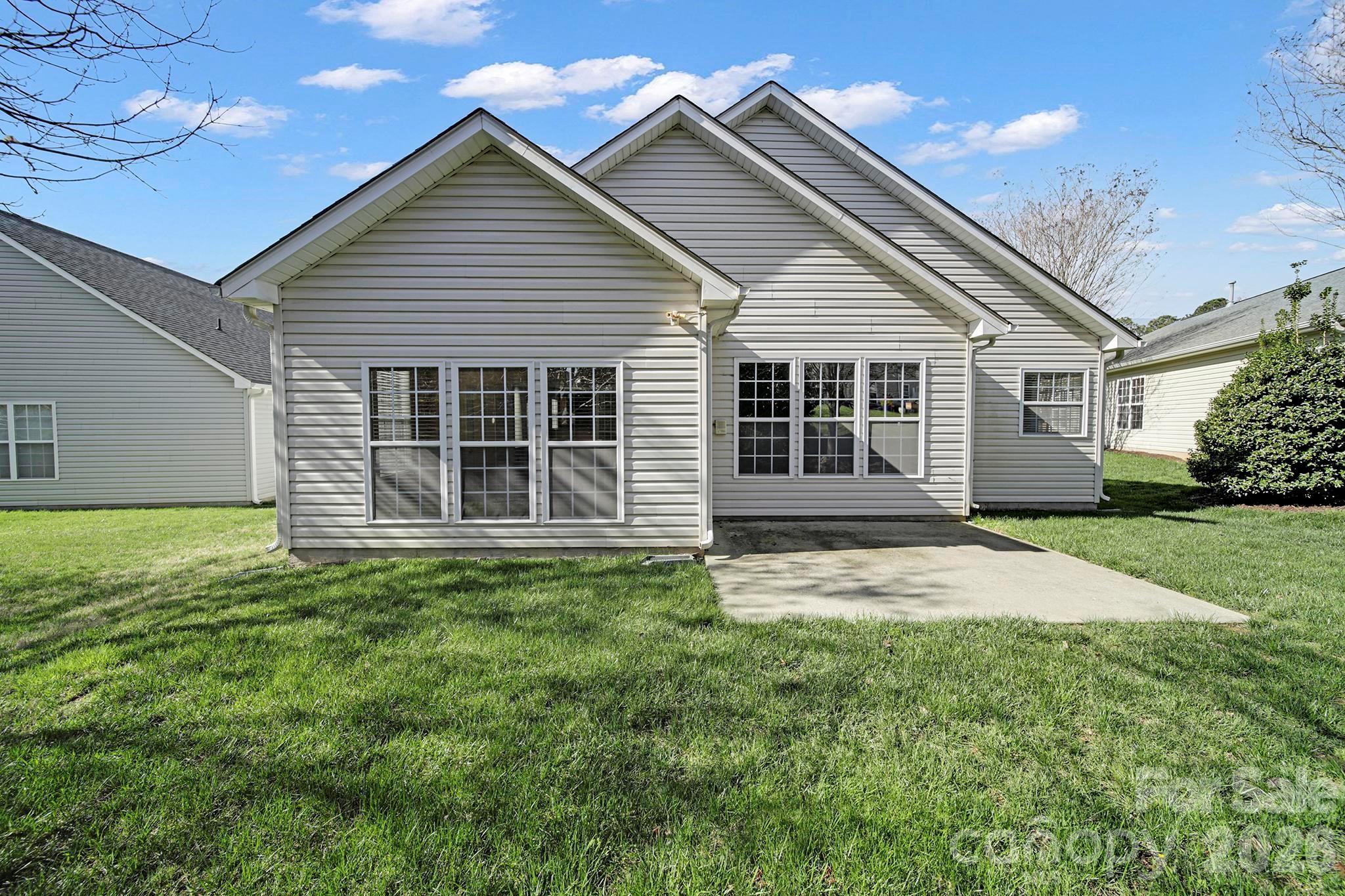 901 Platinum Drive Fort Mill, SC 29708 - Photo 29 of 46