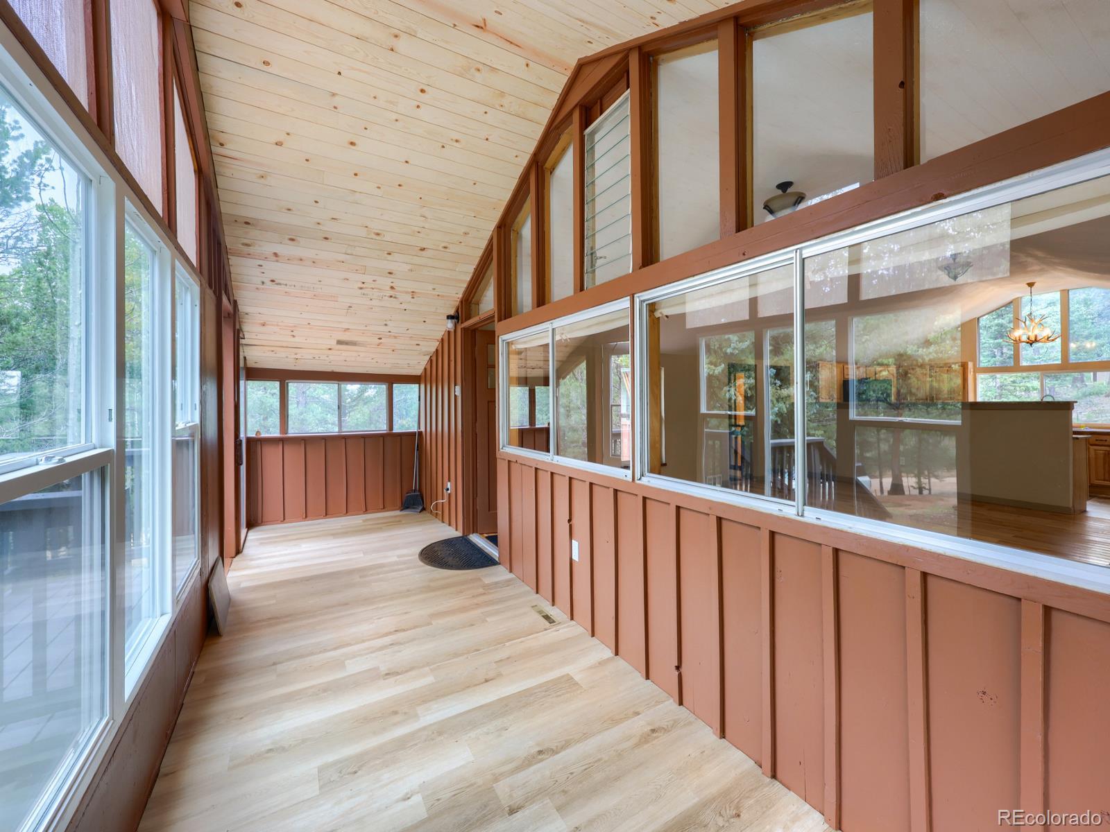 44 Anderson Road Florissant, CO 80816 - Photo 5 of 29 Gallery Image 5