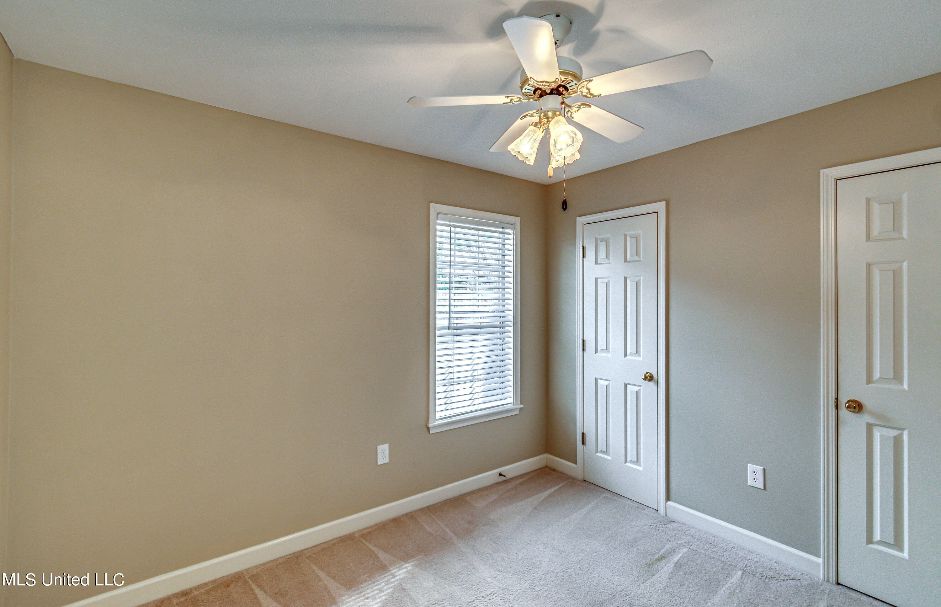 42 Lamplighter Road Pearl, MS 39208 - Photo 28 of 41 42 Lamplighter Road-26