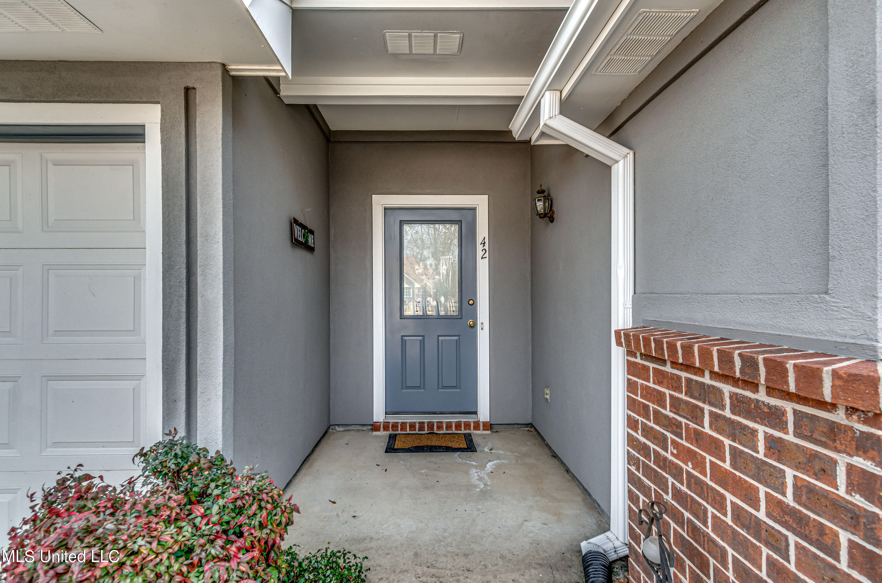 42 Lamplighter Road Pearl, MS 39208 - Photo 5 of 41 42 Lamplighter Road-1