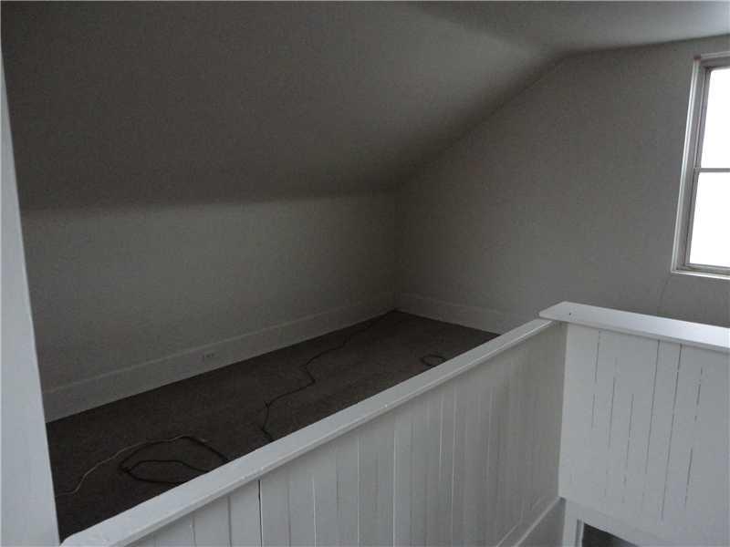 123 Freeport Road Aspinwall, PA 15215 - Photo 14 of 16 Bedroom. 3rd fl