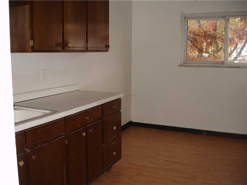 123 Freeport Road Aspinwall, PA 15215 - Photo 8 of 16 Kitchen. 2nd fl