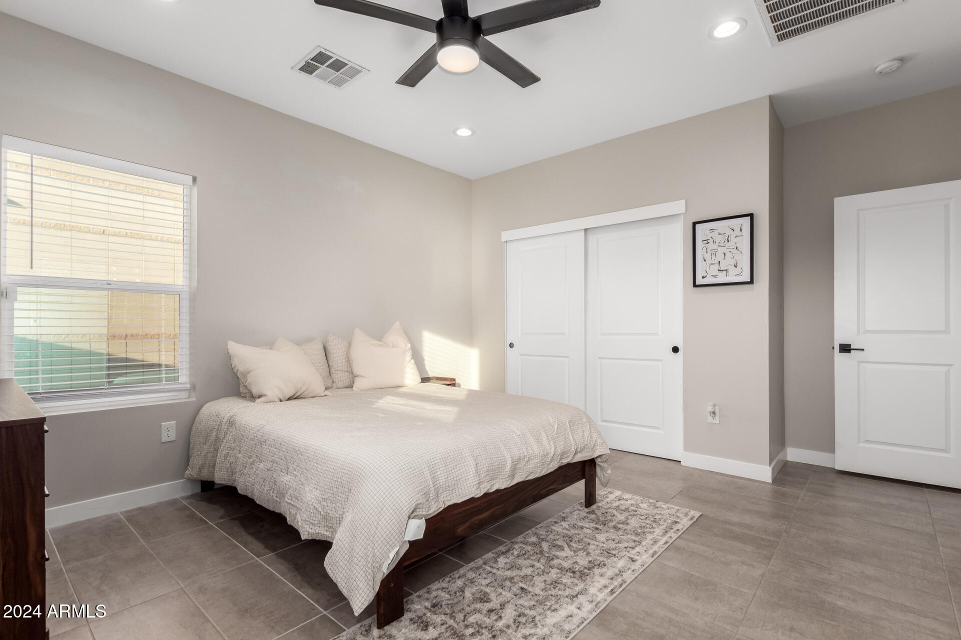 1908 West Lawrence Road, Unit 2 Phoenix, AZ 85021 - Photo 12 of 20 21-Lawrence