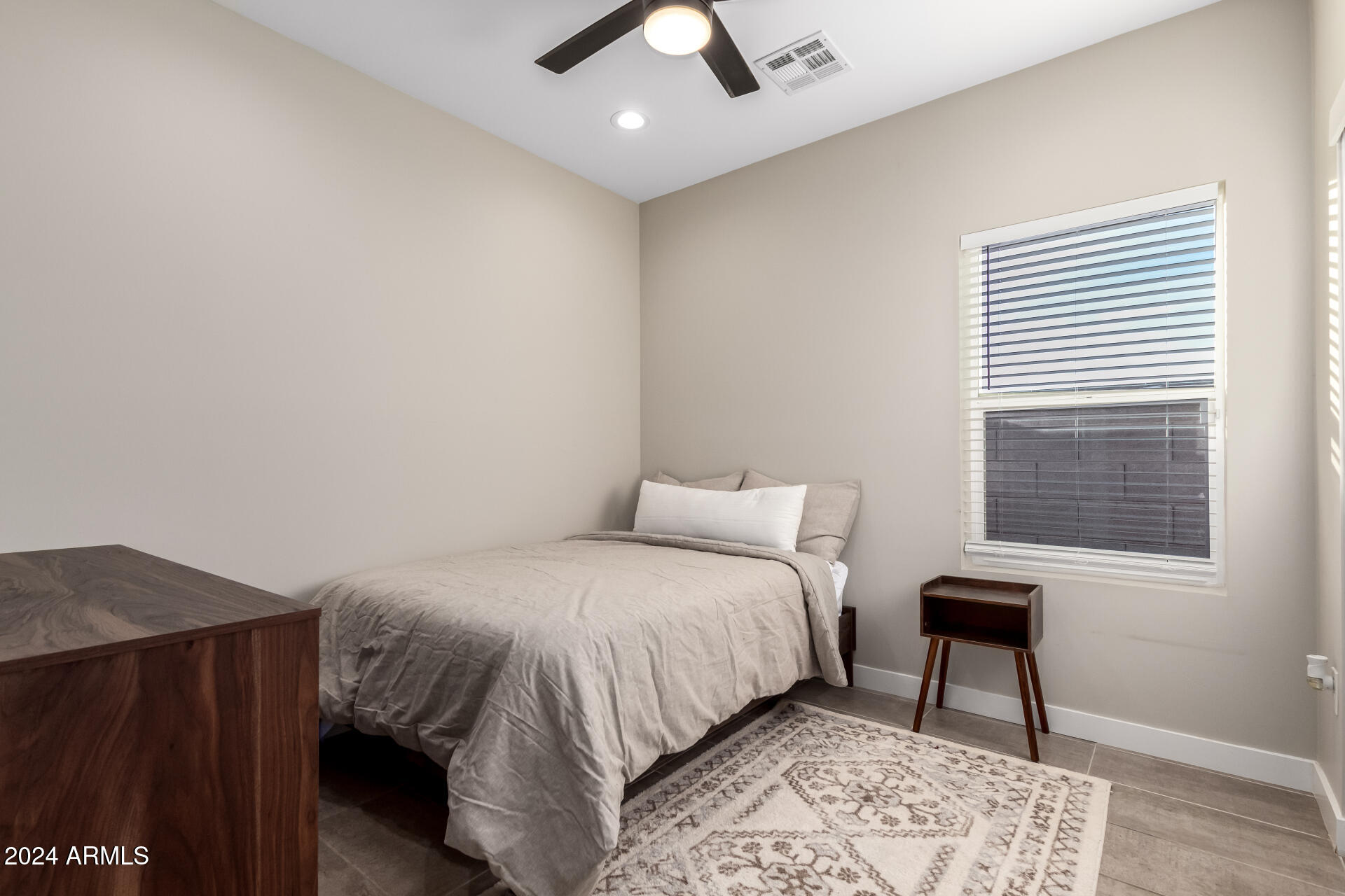 1908 West Lawrence Road, Unit 2 Phoenix, AZ 85021 - Photo 16 of 20 25-Lawrence