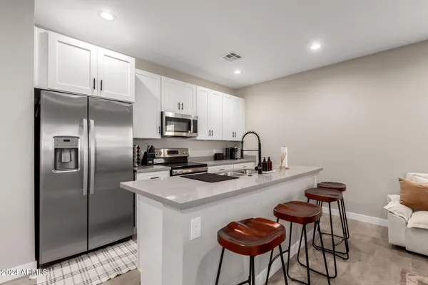 $4,500 | 1908 West Lawrence Road, Unit 2, Phoenix, AZ 85021
