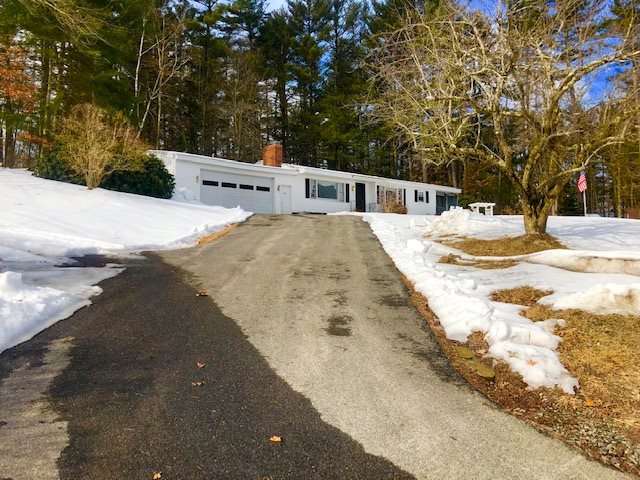 37 Nashua Road Pelham, NH 03076 - Photo 30 of 37