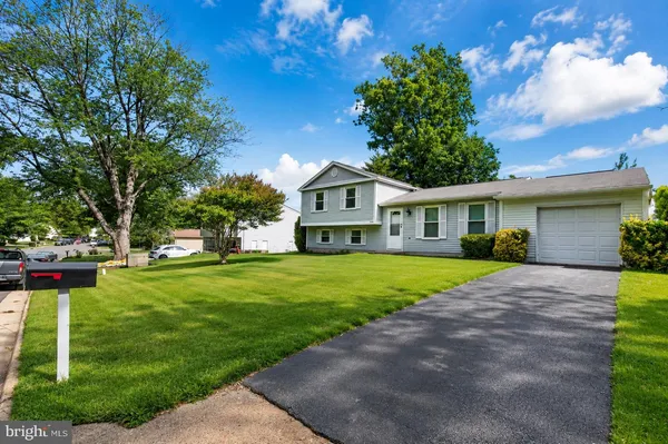 $2,700 | 3388 Chelsea Drive, Woodbridge, VA 22192
