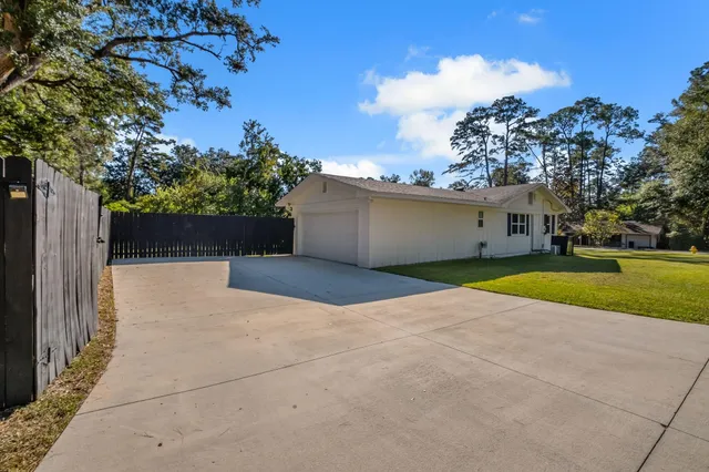 $399,900 | 212 Hoffman Drive, Tallahassee, FL 32312