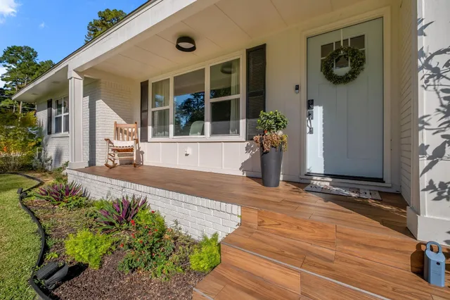 $399,900 | 212 Hoffman Drive, Tallahassee, FL 32312