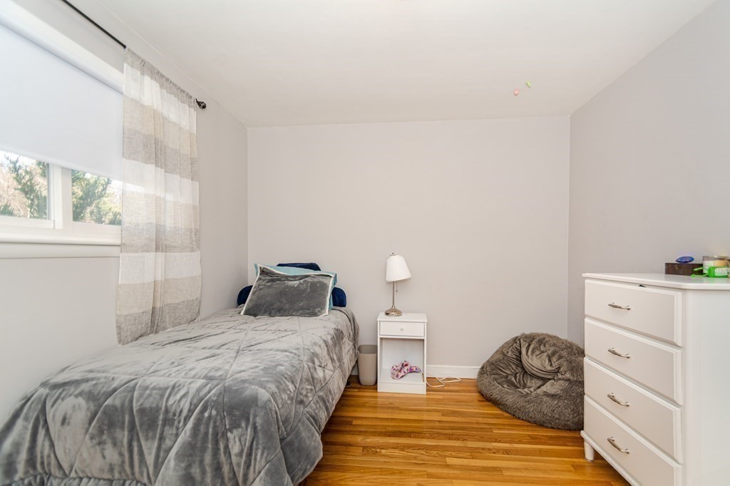 45 Marilyn Road Andover, MA 01810 - Photo 22 of 35 Gallery Image 22