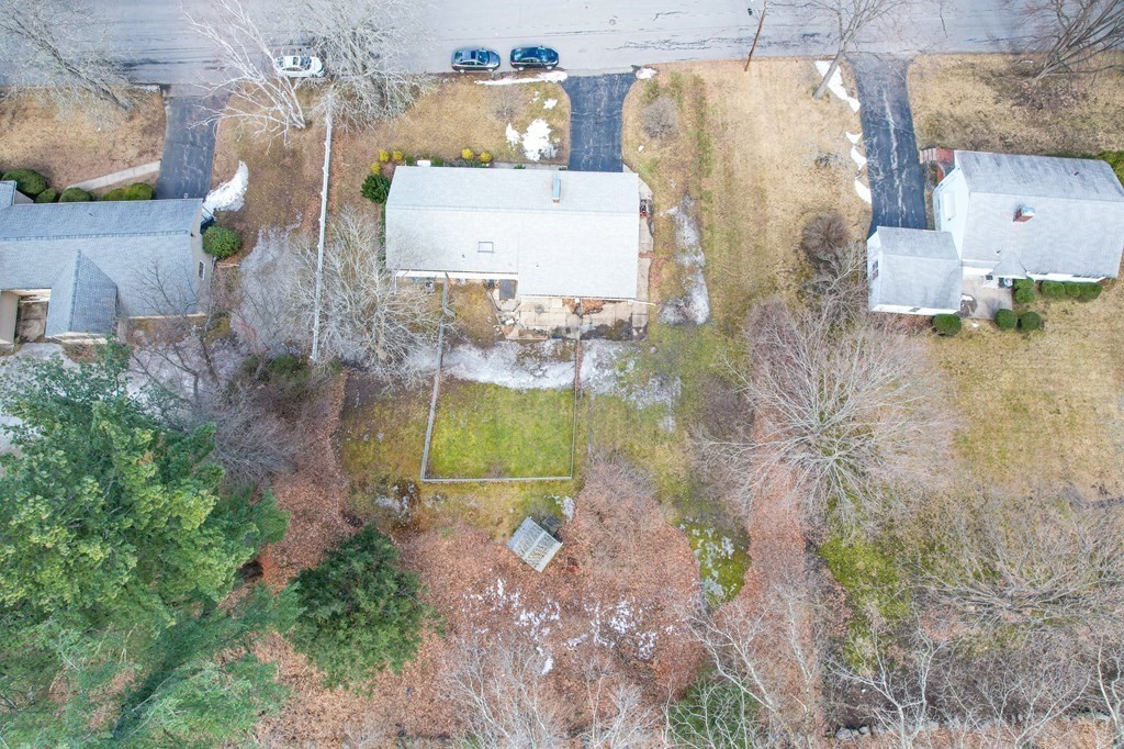 45 Marilyn Road Andover, MA 01810 - Photo 29 of 35 Gallery Image 29