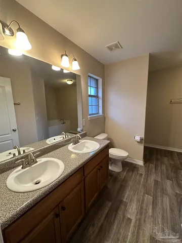 $2,300 | 9527 Laramie Drive, Pensacola, FL 32506