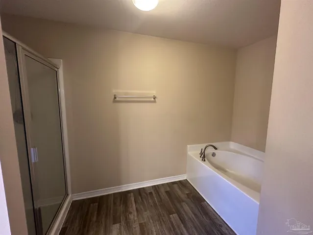 $2,300 | 9527 Laramie Drive, Pensacola, FL 32506