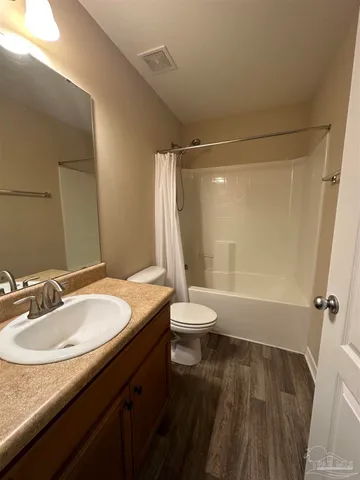 $2,300 | 9527 Laramie Drive, Pensacola, FL 32506