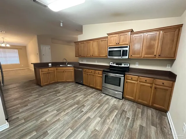 $2,300 | 9527 Laramie Drive, Pensacola, FL 32506