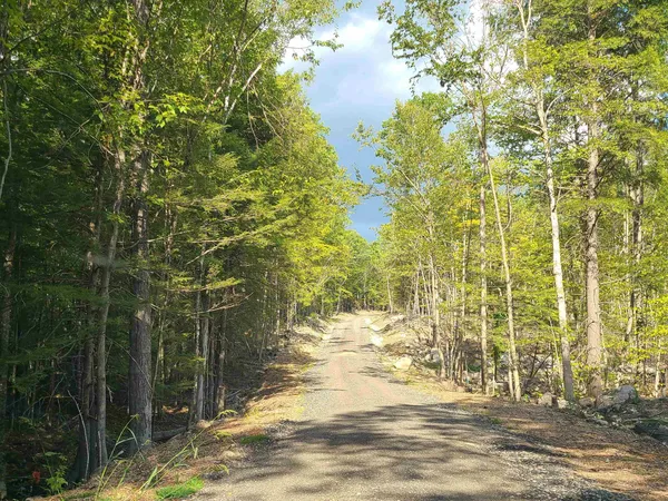 $40,000 | 0 Innsbruck Drive, Unit LOT 121, New Durham, NH 03855