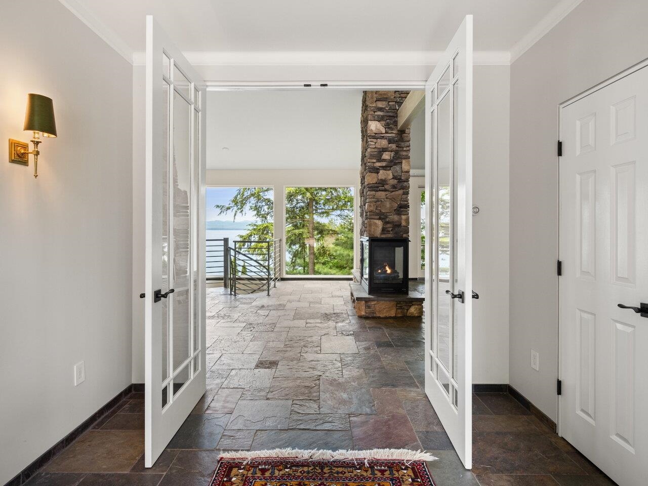 185 South Cove Road Burlington, VT 05401 - Photo 12 of 40 Gallery Image 12