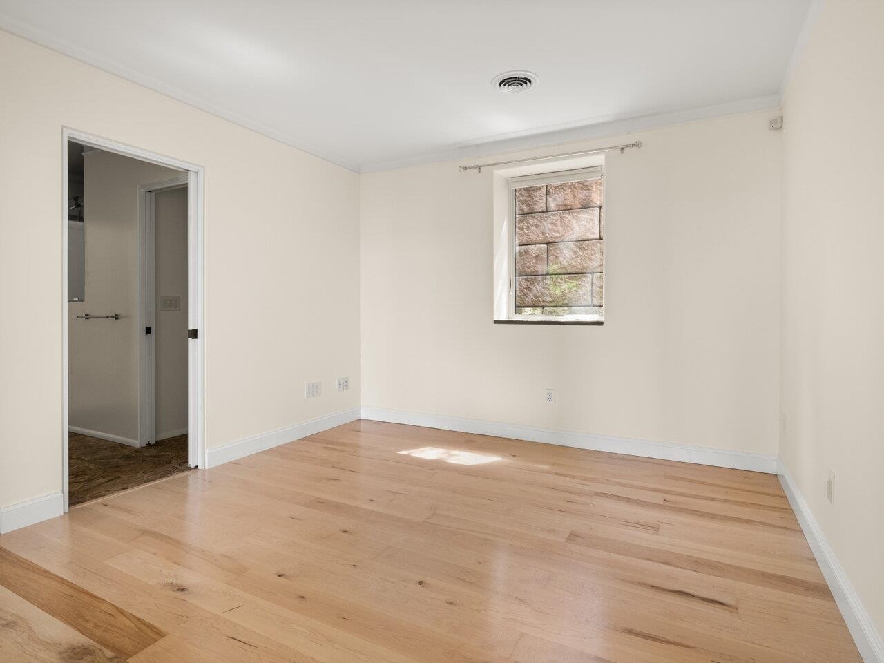 185 South Cove Road Burlington, VT 05401 - Photo 31 of 40 Gallery Image 31