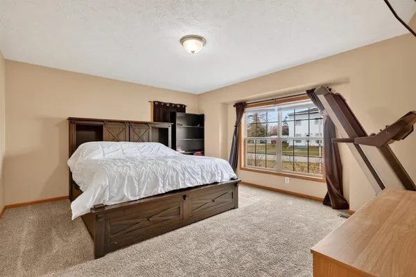 $250,000 | 600 North Washington Street, Hubbardston, MI 48845