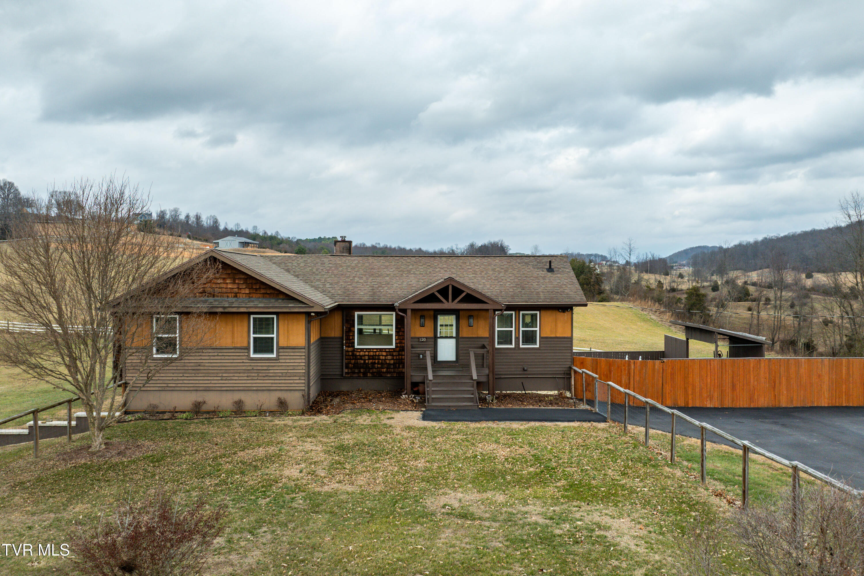 120 Hicks Road Jonesborough, TN 37659 - Photo 15 of 74 120 Hicks Road (23 of 114)