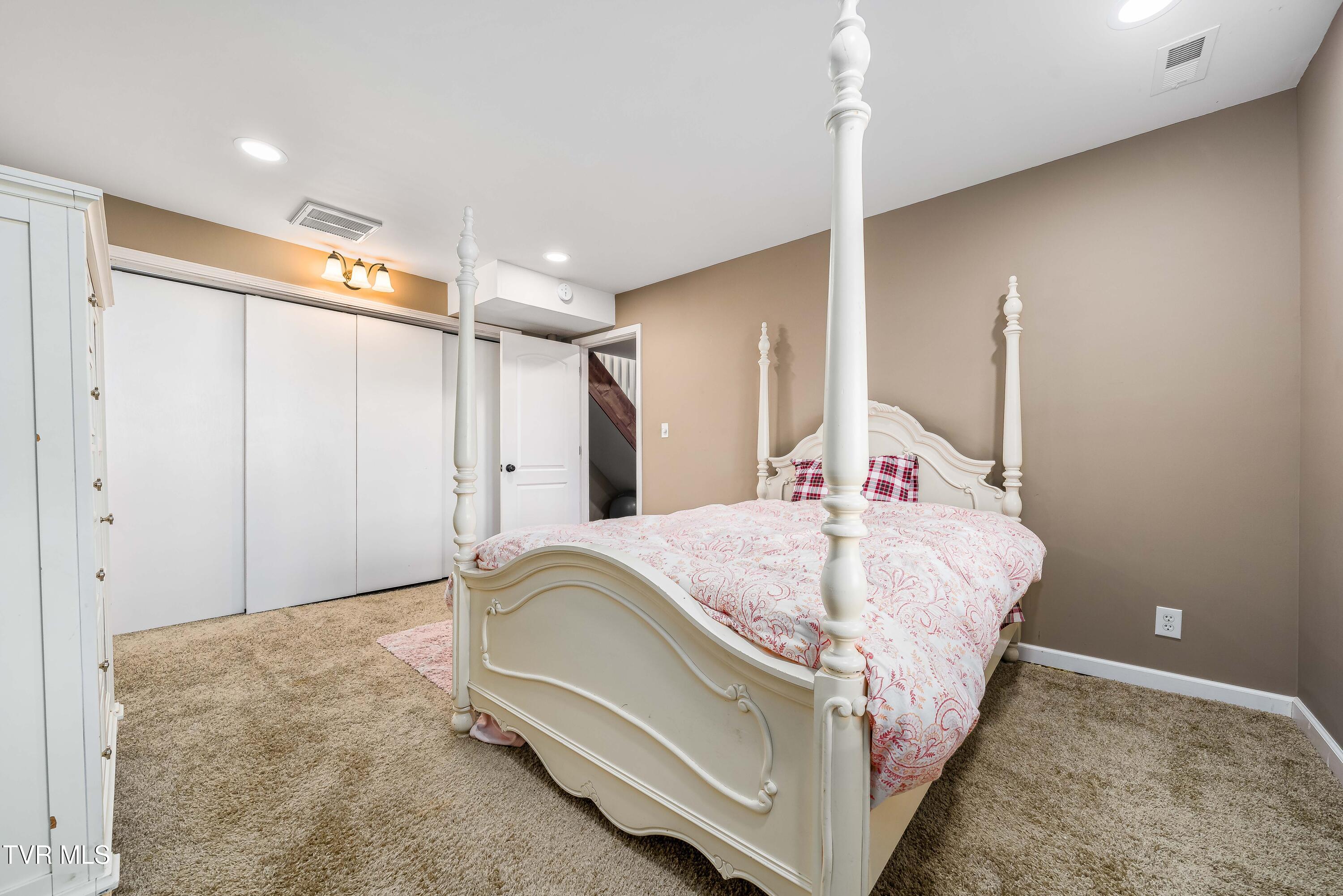 120 Hicks Road Jonesborough, TN 37659 - Photo 40 of 74 120 Hicks Road (100 of 114)