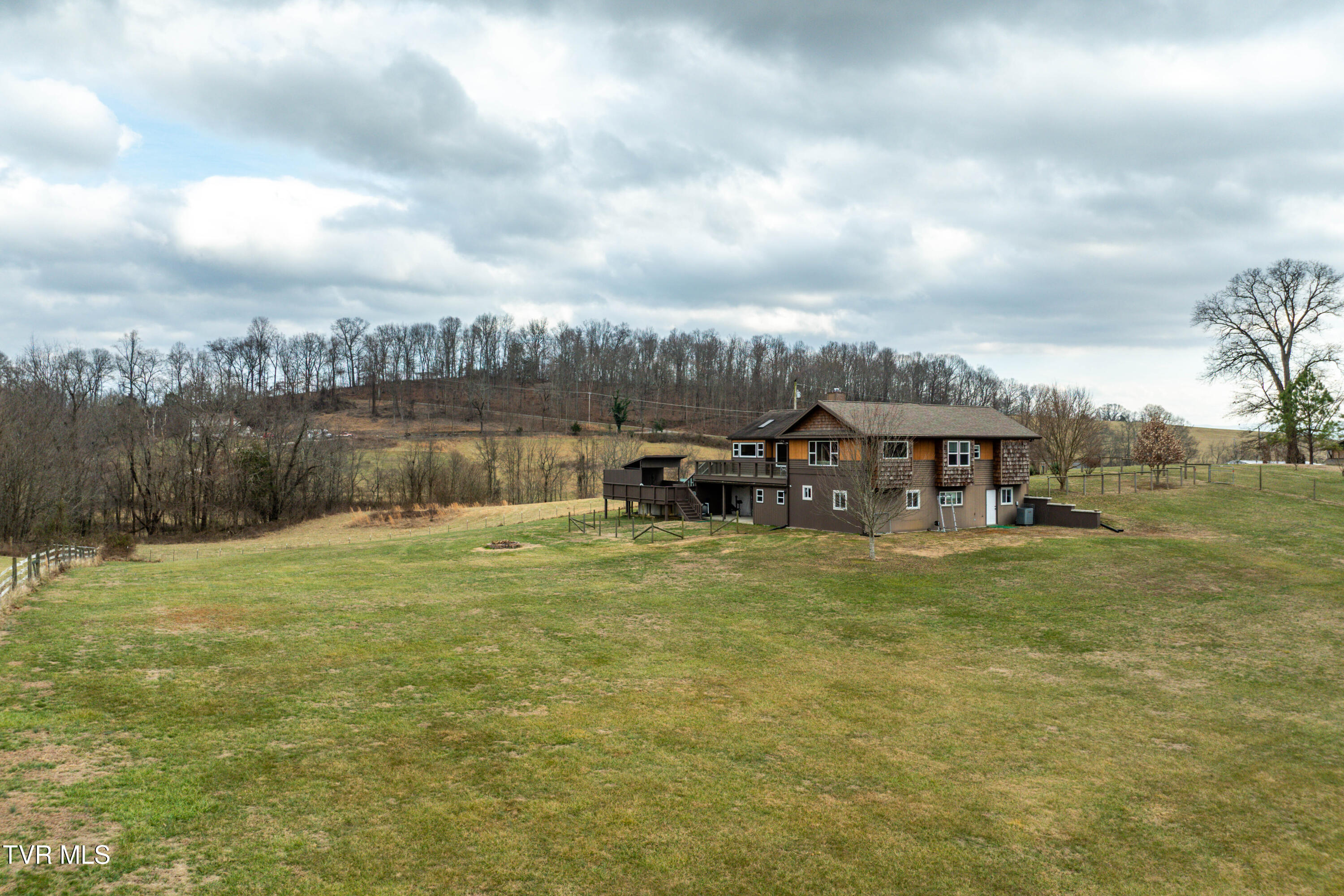 120 Hicks Road Jonesborough, TN 37659 - Photo 8 of 74 120 Hicks Road (33 of 114)