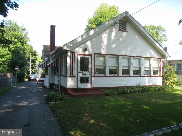 117 Manor Road Hatboro, PA 19040 - Photo 2 of 10 Exterior Front