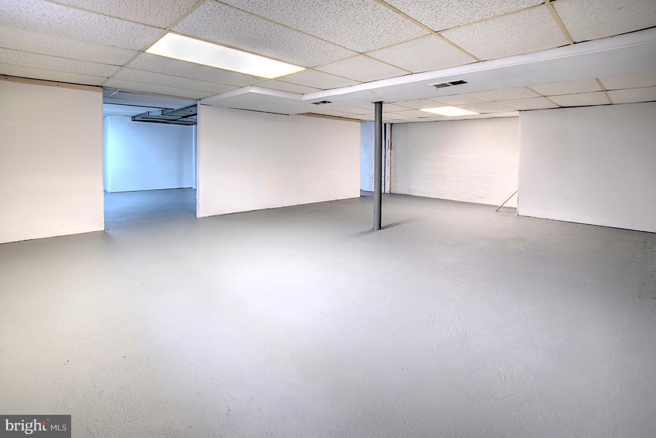 330 Maple Street Downingtown, PA 19335 - Photo 27 of 32 Basement