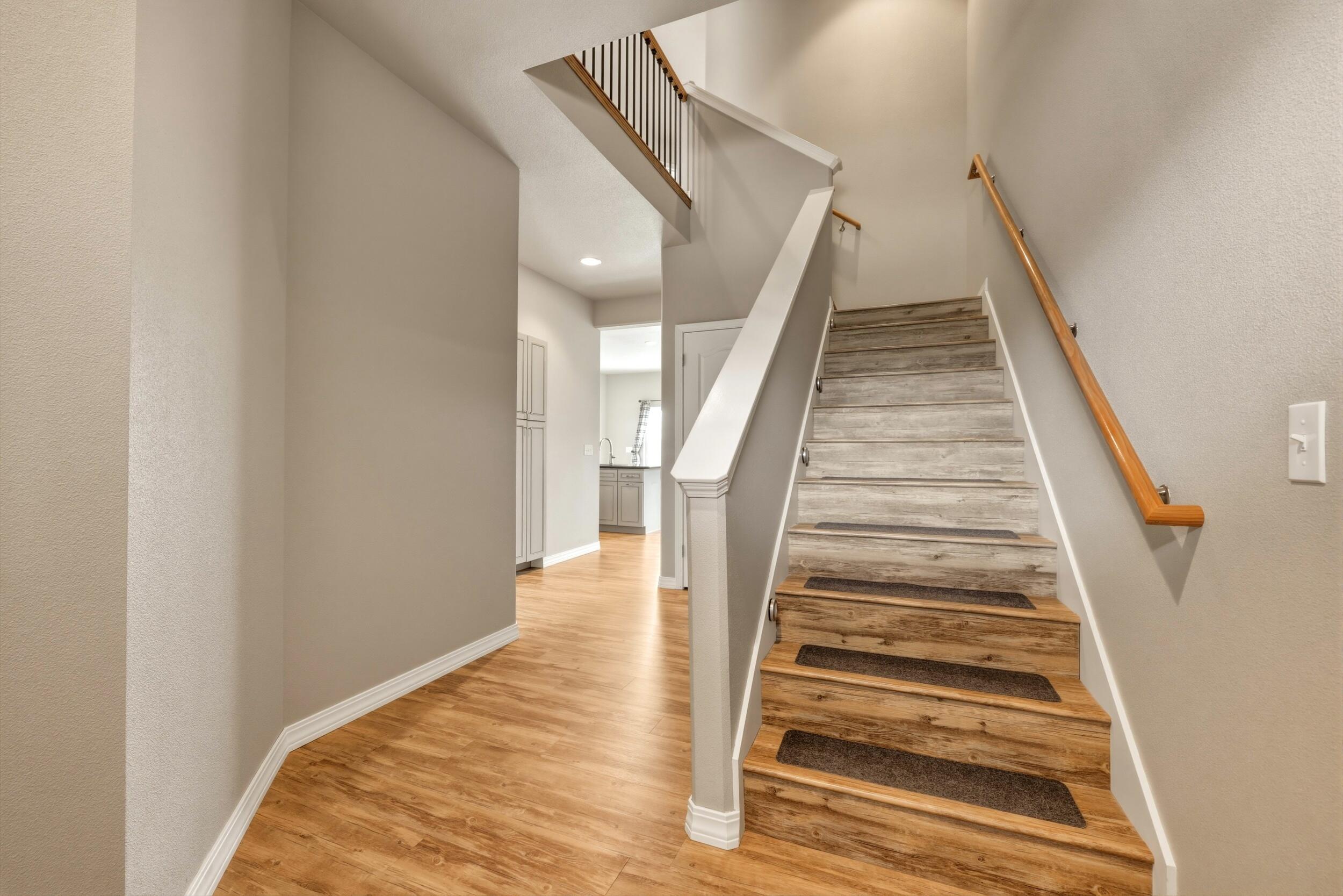 119 Trails W Circle Ranchester, WY 82839 - Photo 4 of 32 119 trails w 04