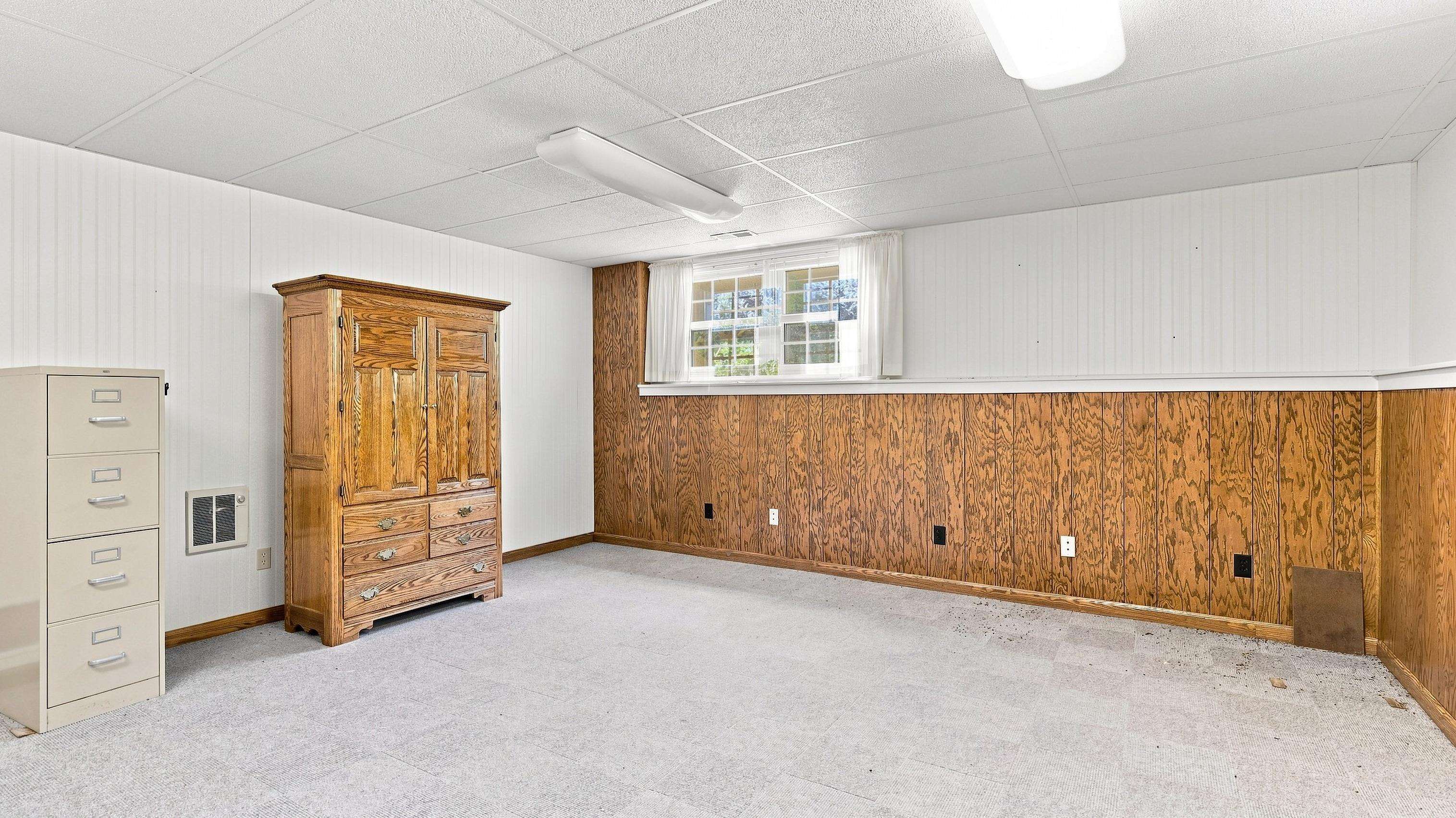 1135 West Menzemer Road Elizabeth, IL 61028 - Photo 32 of 48 Gallery Image 32