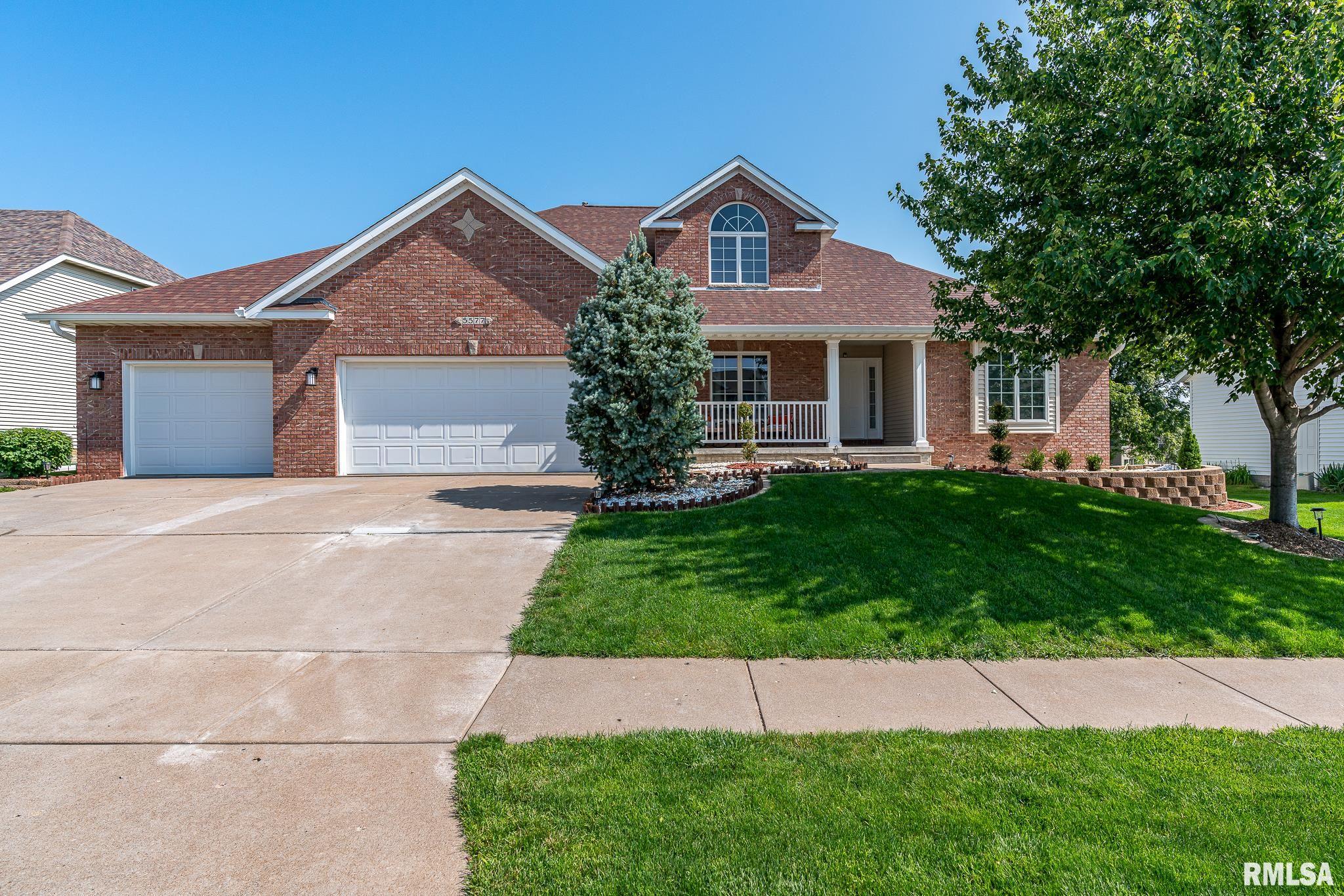 5577 North Ridge Circle Bettendorf, IA 52722 - Photo 1 of 34 Gallery Image 1