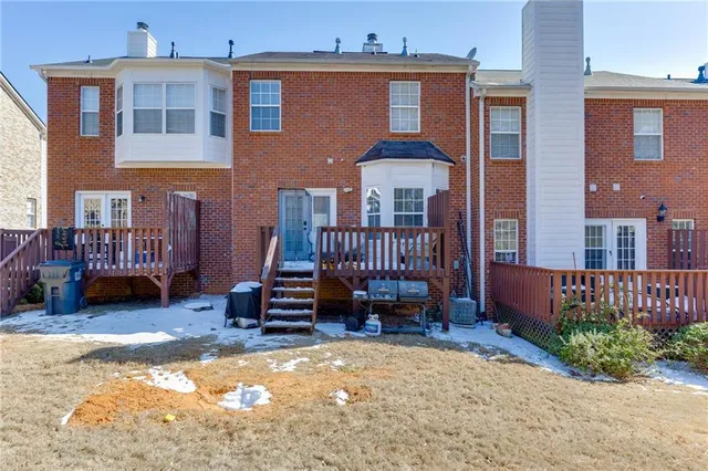 $325,000 | 2162 Mill Garden Run Northeast, Buford, GA 30519