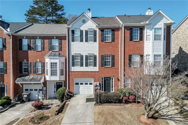 $325,000 | 2162 Mill Garden Run Northeast, Buford, GA 30519