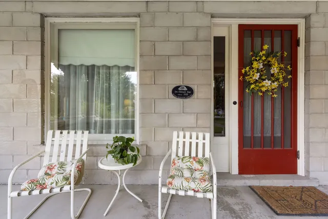 $349,000 | 741 Dunbar Street, Beecher, IL 60401