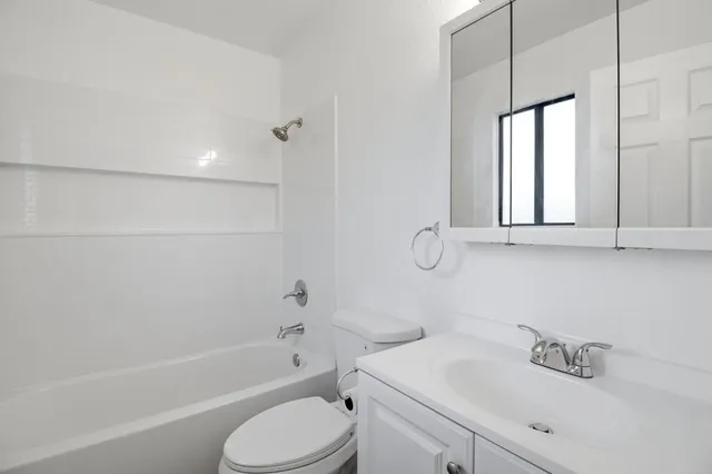 $409,999 | 2104 Olive Branch Drive, Modesto, CA 95351