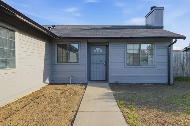 $409,999 | 2104 Olive Branch Drive, Modesto, CA 95351