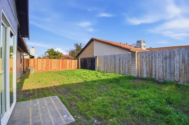 $409,999 | 2104 Olive Branch Drive, Modesto, CA 95351