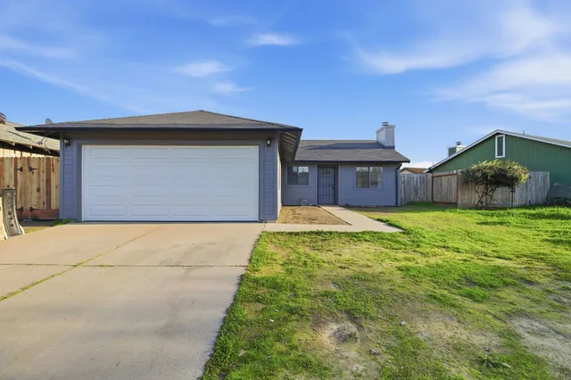 $409,999 | 2104 Olive Branch Drive, Modesto, CA 95351