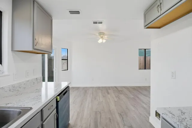 $409,999 | 2104 Olive Branch Drive, Modesto, CA 95351