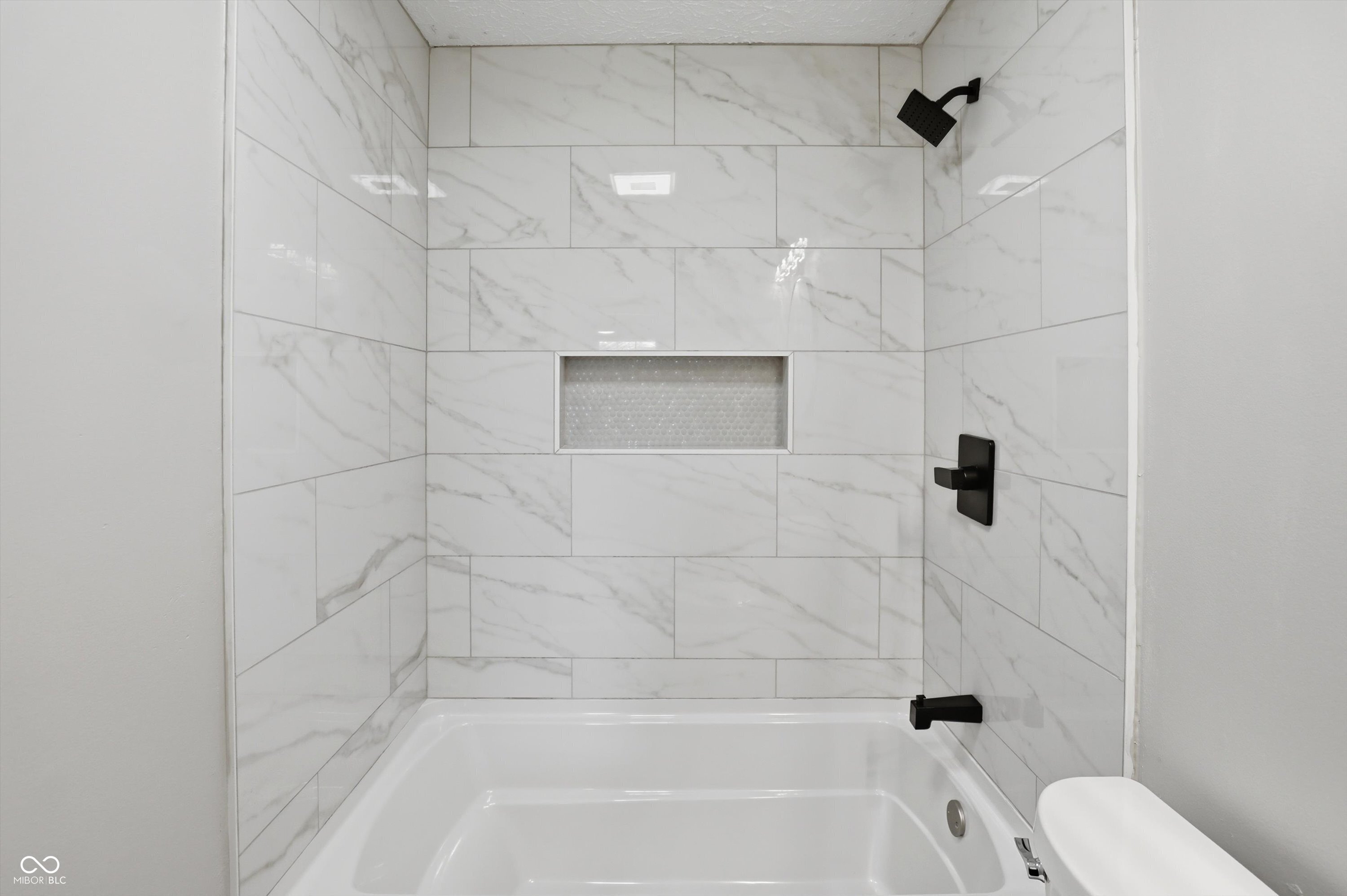 7402 5 Points Road Indianapolis, IN 46237 - Photo 16 of 22