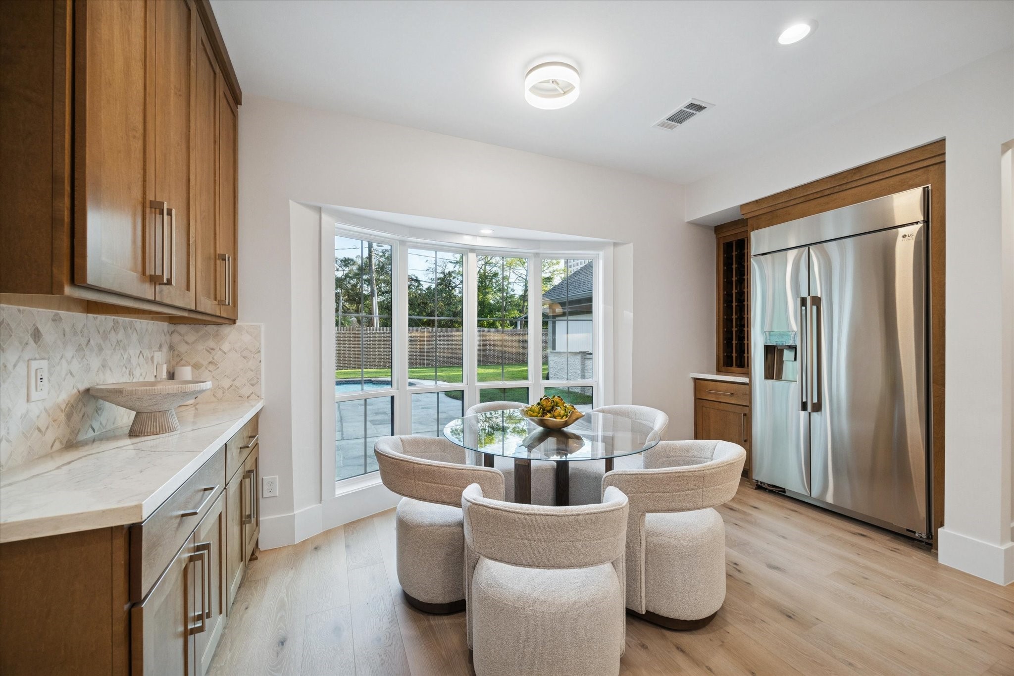 5665 Pine Forest Road Houston, TX 77056 - Photo 16 of 34