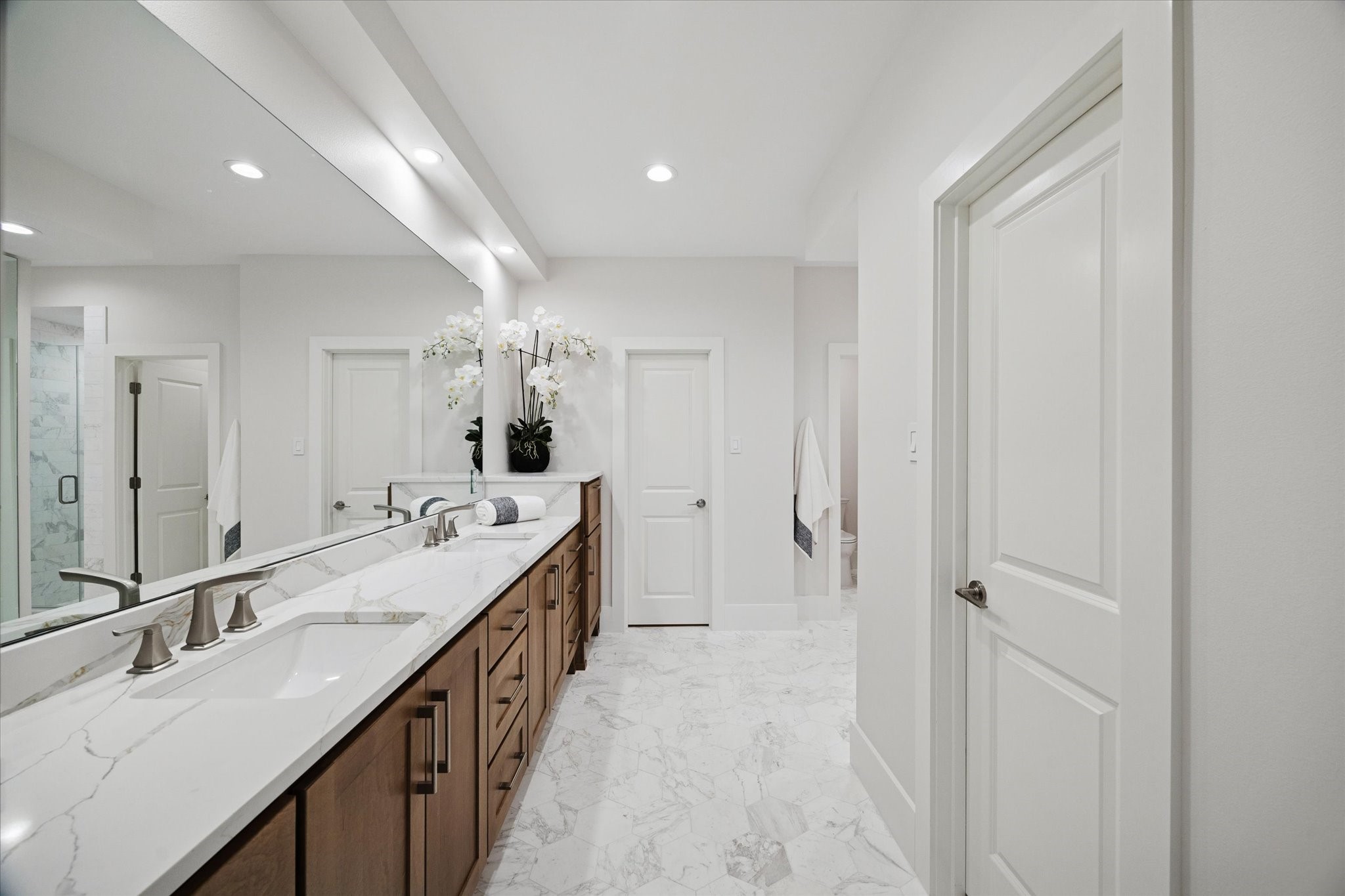 5665 Pine Forest Road Houston, TX 77056 - Photo 21 of 34