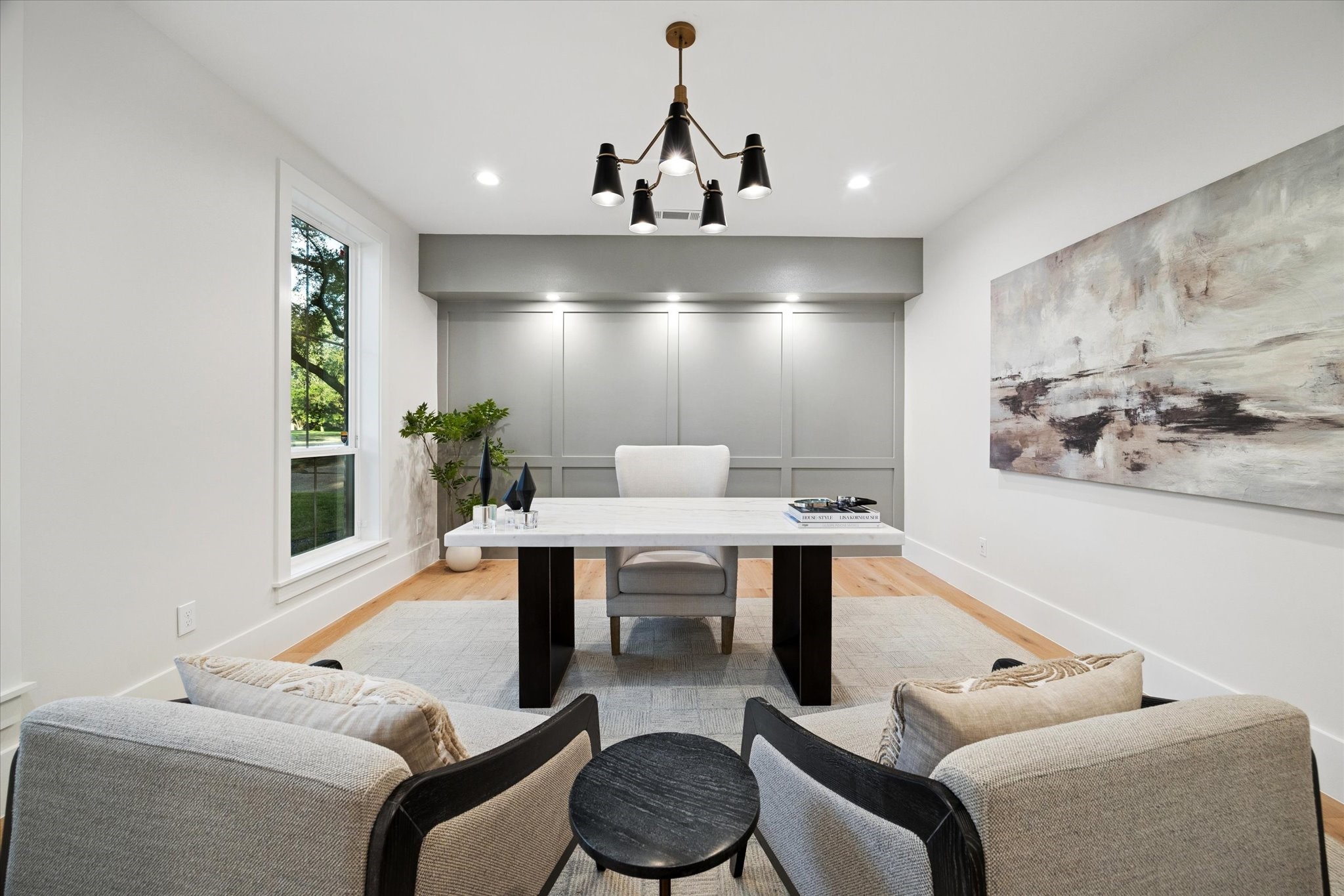 5665 Pine Forest Road Houston, TX 77056 - Photo 7 of 34