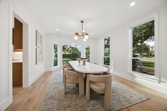 $2,700,000 | 5665 Pine Forest Road, Houston, TX 77056